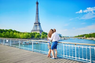 Day Trip to Paris with Eiffel Tower, Notre Dame and Louvre Museum - Eurostar reserved seats: economy vs Plus (and why it matters)