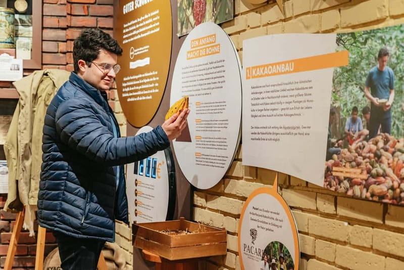 Dresden: Guided Walking Tour and Chocolate Museum Ticket - Dresden Castle to Brühl’s Terrace: the story starts before the grand facades