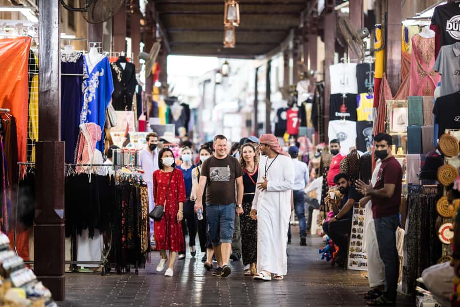 Dubai: Old Town, Creek, Museums, Souks, & Street Food Tour - Dubai Creek Abra Ride: The Quick Boat Moment With Big Payoff