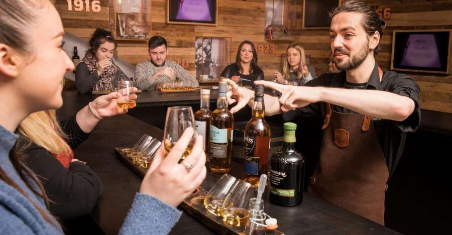 Dublin: Irish Whiskey Museum Blending Tour with Tastings - Four tastings at the modern tasting bar