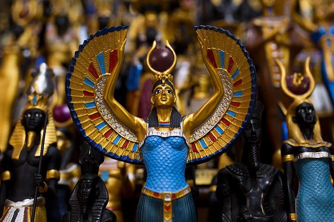 Egyptian Museum, Citadel and Old Cairo Tour - Lunch, water, and COVID precautions: small comforts that count