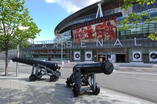 Emirates Stadium and Arsenal Museum Entrance Ticket Including Audio Guide - Stop One: The Self-Guided Emirates Stadium Audio Walk