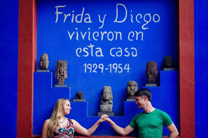 EXCLUSIVE TOUR Frida Kahlo Museum - SMALL GROUPS - Meeting Your Guide in Coyoacán (and What to Expect)