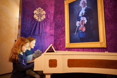 Fast Pass on Mozart Interactive Museum - What the “Fast Pass” ticket gets you: simple entry with a mobile setup