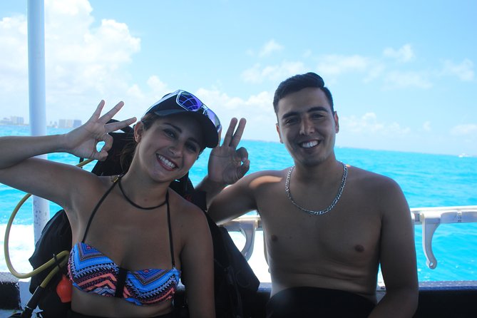 For certified Divers Experience the Under Water Museum and the Manchones Reef - Gear, training, and what’s actually included