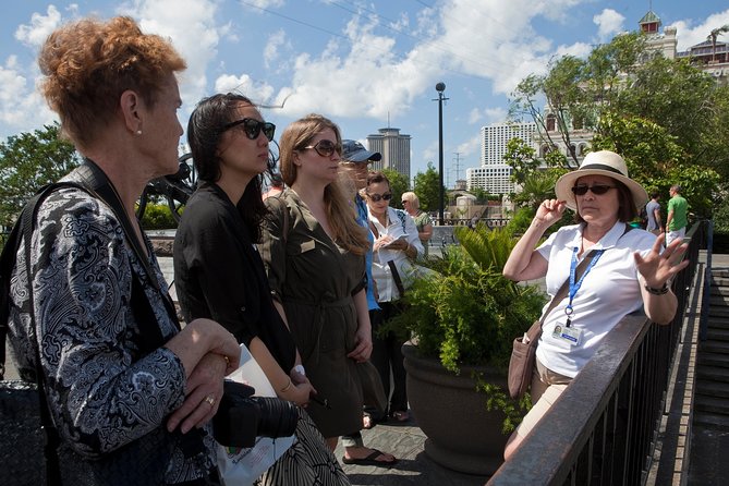 French Quarter Walking Tour With Comp 1850 House Museum Admission - The Pontalba apartment visit: what makes it special