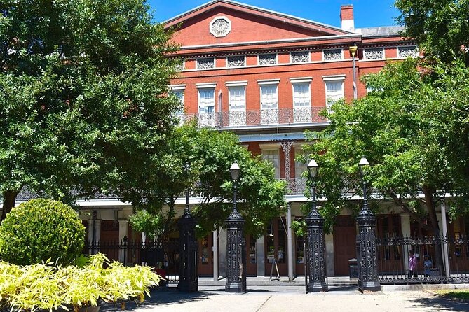 French Quarter Walking Tour With Comp 1850 House Museum Admission - Walking pace and practical details that actually matter