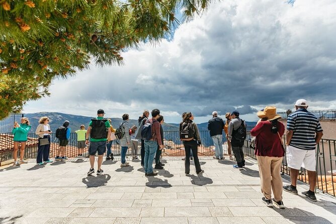 From Athens: Small-Group Delphi, Museum & Arachova Day Trip - Walking the Temple of Apollo area and the Tholos (Athena’s sanctuary)
