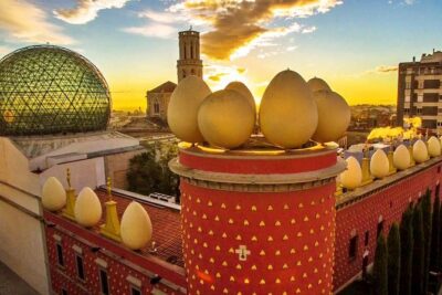 From Barcelona: Private Girona and Figueres with Dali Museum Tour - Girona Cathedral and medieval lanes: the stop that sets the tone