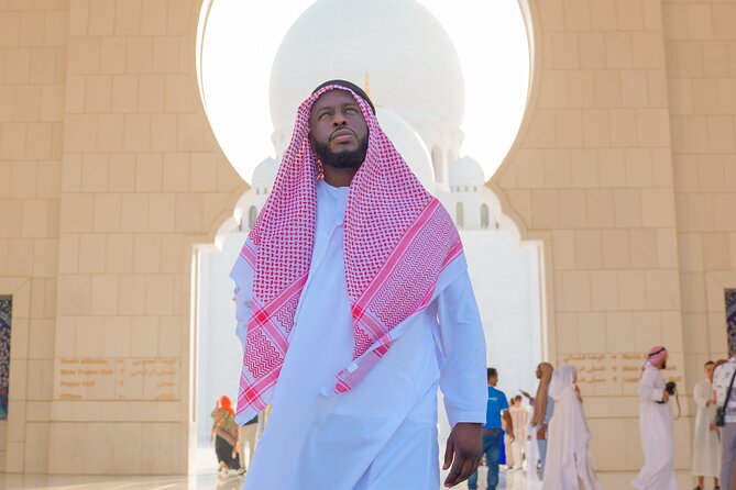 From Dubai: Abu Dhabi Day Tour with Grand Mosque & Louvre Museum - Entering Sheikh Zayed Grand Mosque (and actually getting in smoothly)