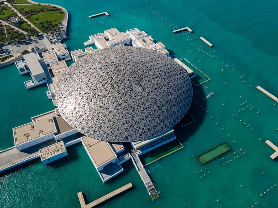 From Dubai: Abu Dhabi Grand Mosque & Louvre Museum Full-Day - Dubai Pick-Up and the Abu Dhabi Drive: The Part You’ll Feel