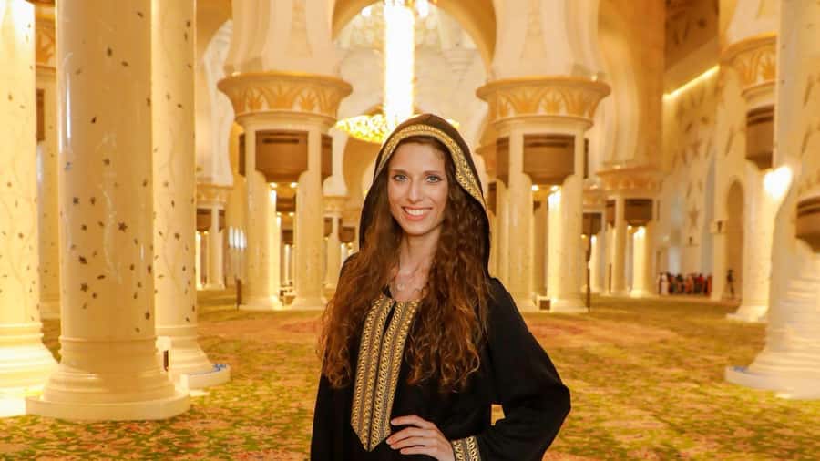 From Dubai: Abu Dhabi Grand Mosque & Louvre Museum Full-Day - Should You Book This Abu Dhabi Day Trip?