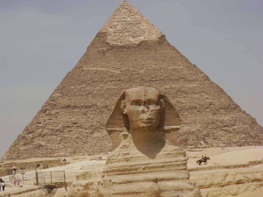 From Hurghada: Pyramids and Egyptian Museum Tour & Boat Ride - The real headline: a long day that still feels organized