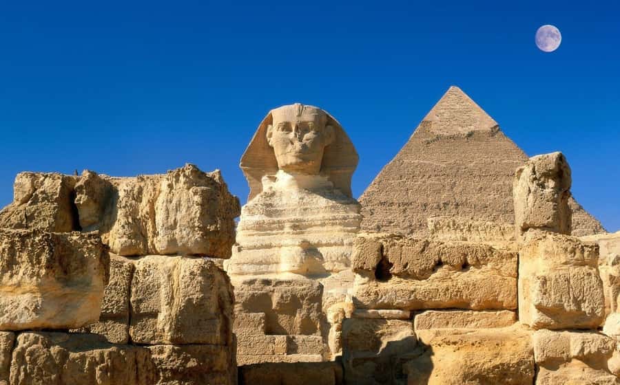 From Hurghada: Pyramids and Egyptian Museum Tour & Boat Ride - Hurghada to Cairo: plan for the 6–7 hour ride