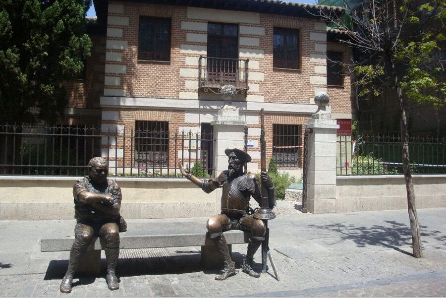 From Madrid: Alcalá de Henares & Cervantes Museum Day Trip - Magisterial Cathedral and the story of the child martyrs