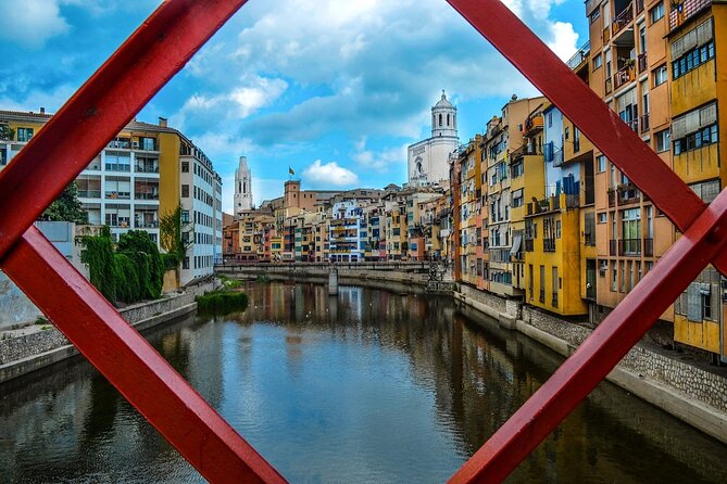 Girona and Dali Museum Full Day tour from Barcelona - Where the guided walk really pays off (and where it can feel tight)