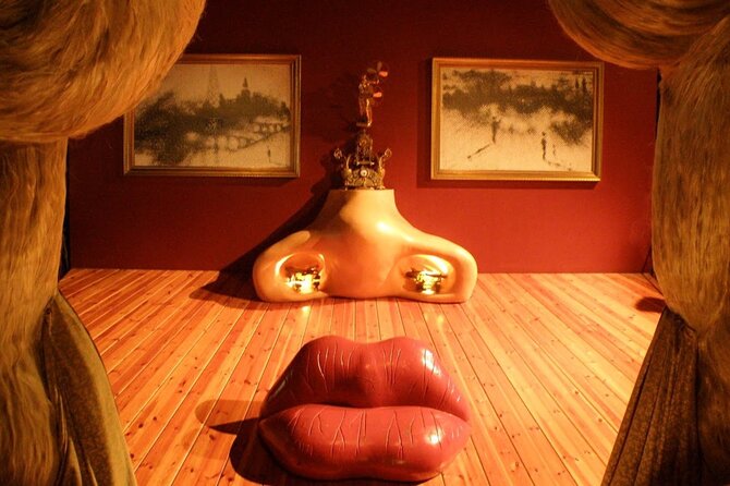 Girona & Dali Museum Small Group Tour with Pick-up from Barcelona - Price and Value: What Your $120.29 Is Actually Buying