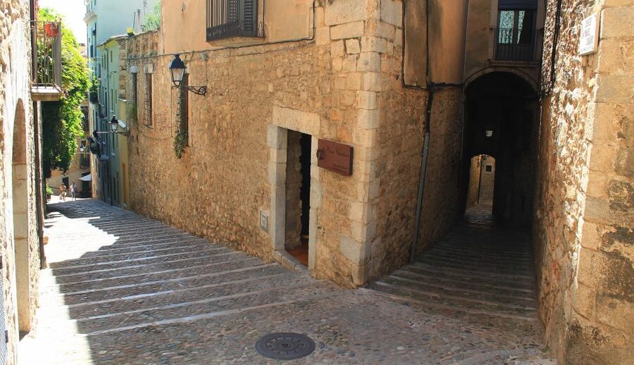 Girona: Jewish Heritage Guided City Tour and Museum Visit - Price and Value: Is $53 a Good Deal?