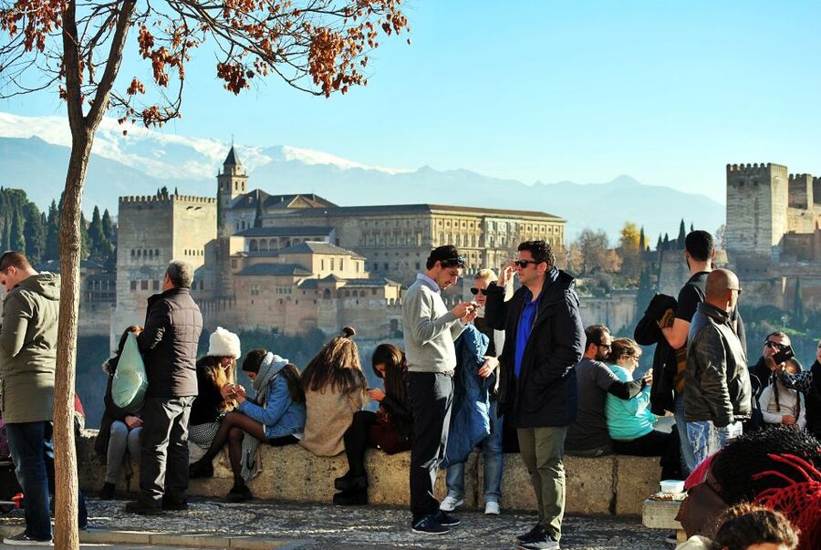 Granada: Albaicín, Sacromonte & Museum of Caves Walking Tour - Albaicín UNESCO Walk: The Old Muslim Quarter You Can Feel
