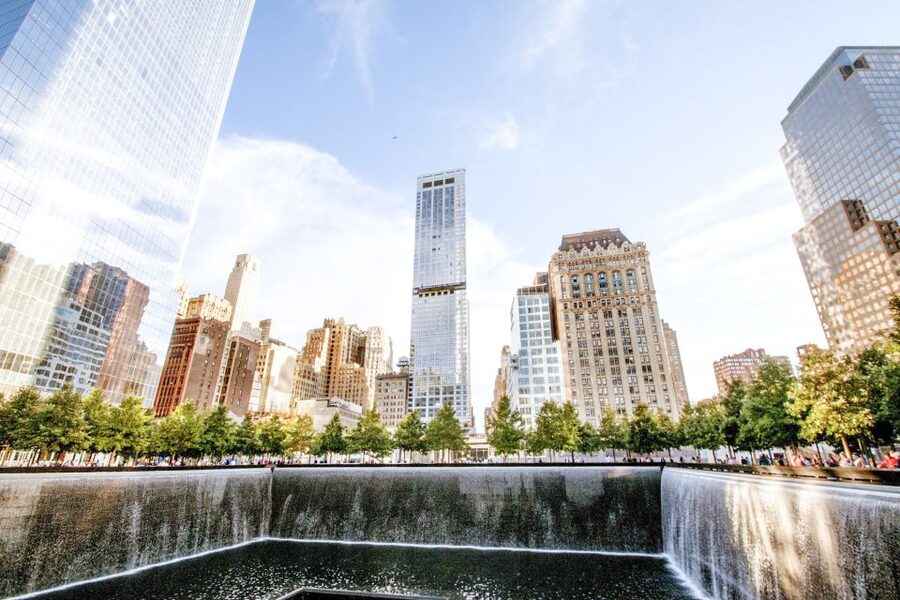 Ground Zero 9/11 Memorial Tour & Optional 9/11 Museum Ticket - Why the firsthand guide connection is the main value