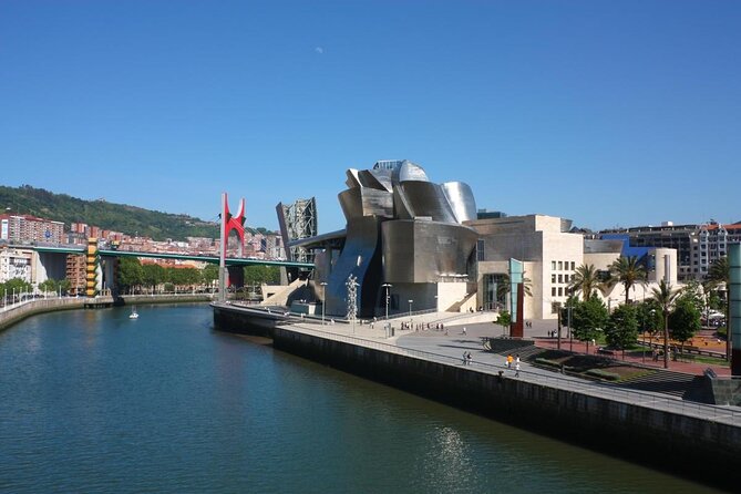 Guggenheim Bilbao Museum Private Tour - Key things I’d circle before you go