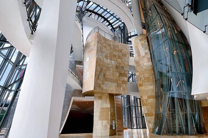 Guggenheim Bilbao Museum Private Tour - Meeting spot basics: arrive at Abandoibarra, not your hotel