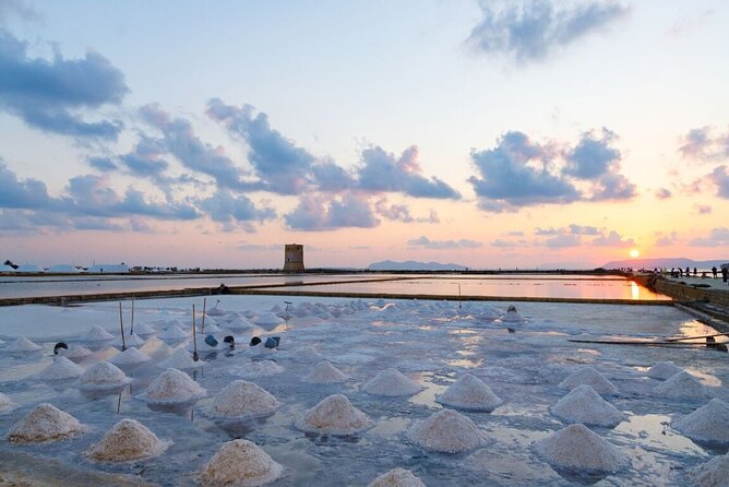 Guided tour of the salt pans of Trapani and the Salt Museum - Key highlights from the salt pans and Salt Museum