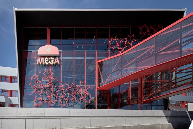 Guided Visit to the Estrella Galicia Museum with Beer Tasting - MEGA Museo Estrella Galicia: a beer museum inside the real production