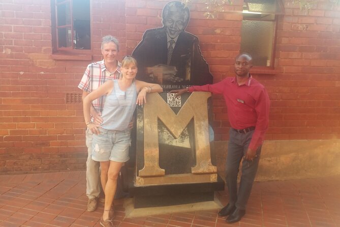 Half Guided Day Tour of Soweto And Apartheid Museum - The tour guides: names you can look for, and what good guiding looks like