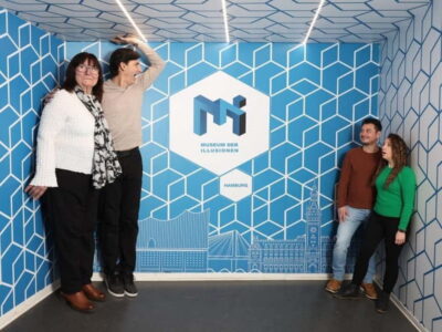 Hamburg: Museum of Illusions Ticket - The layout: how 50+ exhibits keep you moving