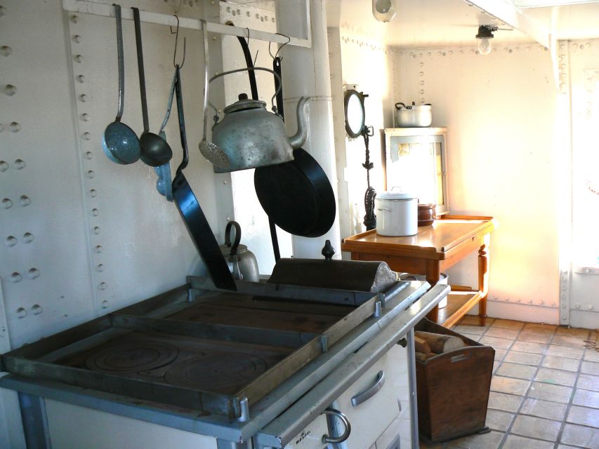 Hamburg: RICKMER RICKMERS Museum Entry Ticket - Is this good value for your time in Hamburg?