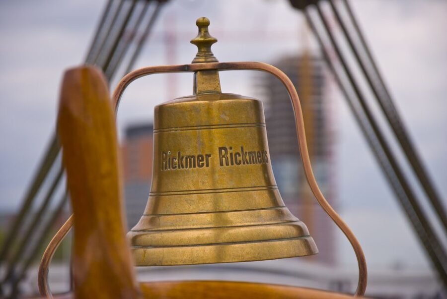 Hamburg: RICKMER RICKMERS Museum Entry Ticket - Who should book the RICKMER RICKMERS entry ticket