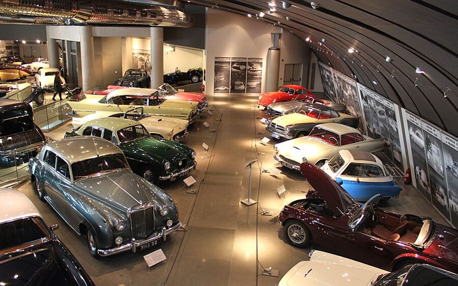 Hellenic Motor Museum Entrance Ticket - Following the spiral ramp: how to walk it so you actually enjoy it