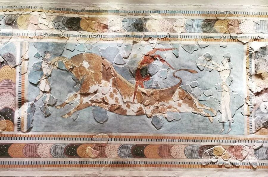 Heraklion Archaeological Museum Ticket & Audio Guide - Walking through 5,500 years, without feeling lost