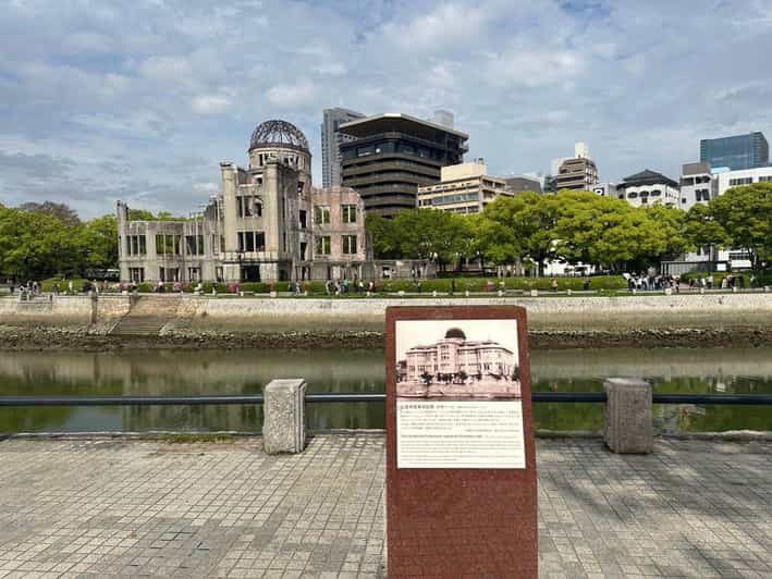Hiroshima; Hiroshima Peace Memorial Museum and Castle Tour - Hiroshima Peace Memorial Museum: where the guide earns their pay