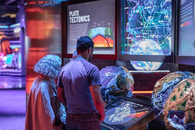 Houston Museum of Natural Science General Admission - Stop to Plan Around: The Dinosaur Hall