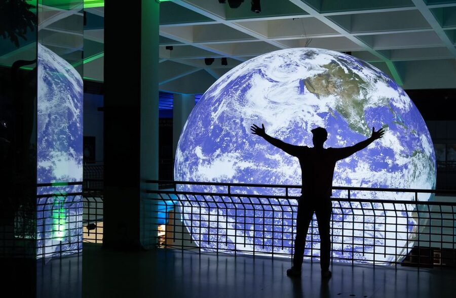 Houston Museum of Natural Sciences: Planetarium Ticket - Timing and show schedule: the 5 PM last show rule
