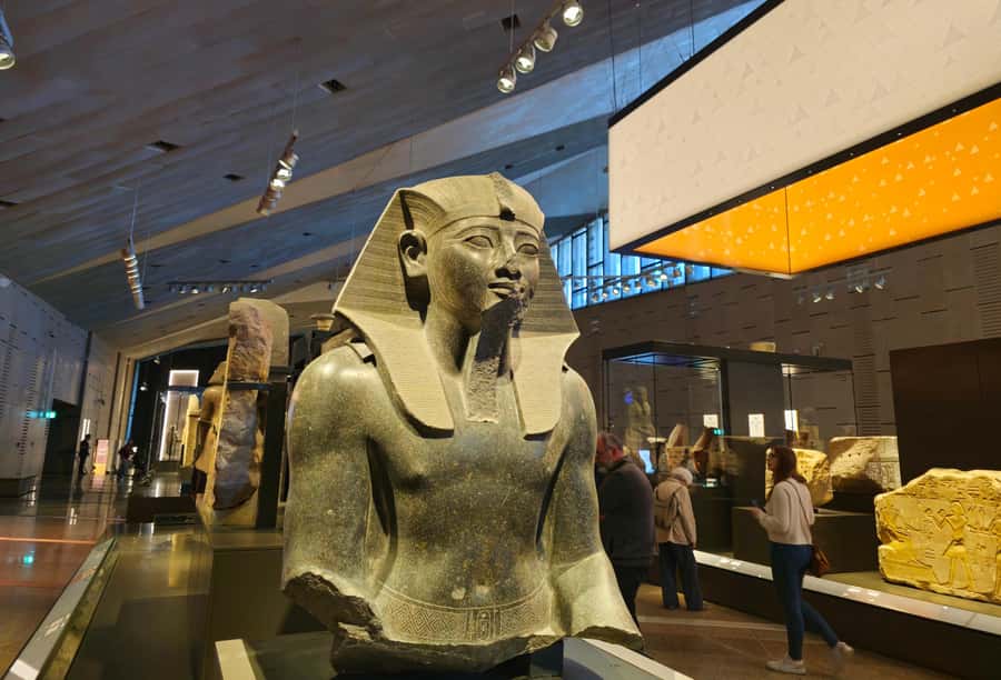 Hurghada: Grand Egyptian Museum, Pyramids & Sphinx Day Tour - Getting Ready for the 2 AM Pickup and Long Coach Ride