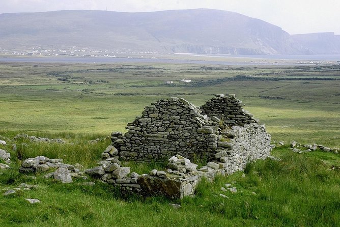 Irish Famine Museum / Exhibition Dublin - Language options: English plus a translation guide