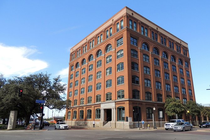 JFK Assassination Tour with JFK Museum and Oswald's Rooming House - Oswald’s Rooming House: where the story turns from myth to routine