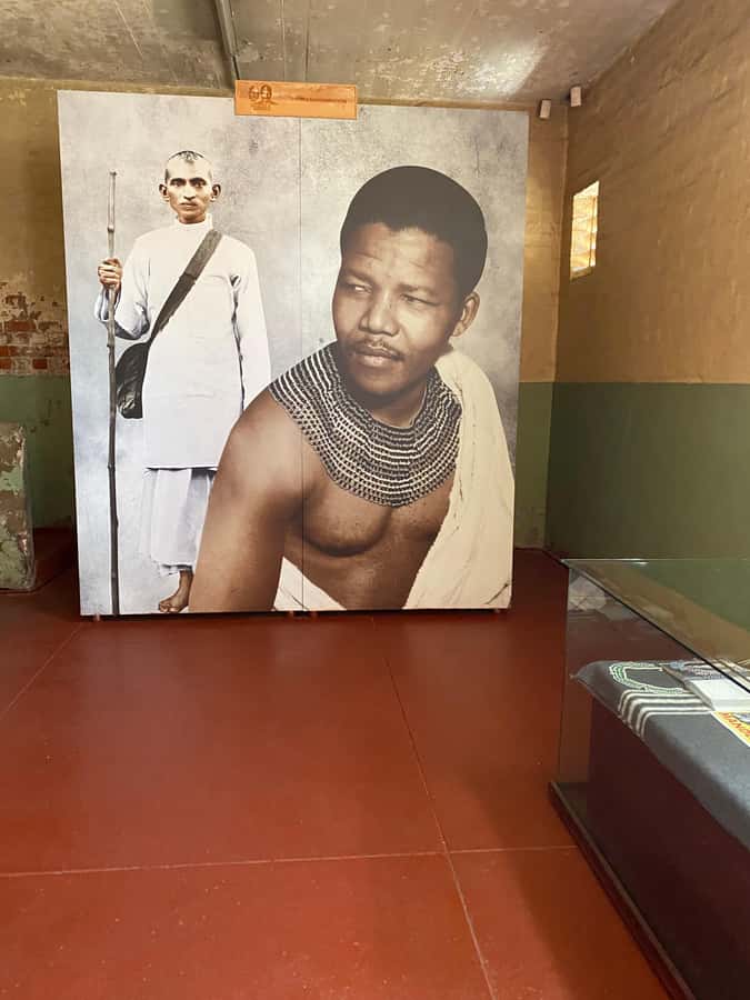 Johannesburg: Full-Day Tour with Soweto and Apartheid Museum - Soweto streets and symbols: towers, Mandela Bridge, and Tutu House