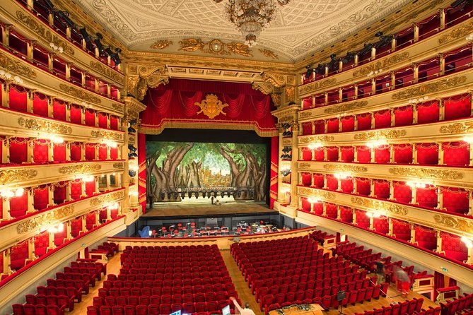 La Scala Theatre and Museum guided experience - What you’ll actually see inside the museum stop
