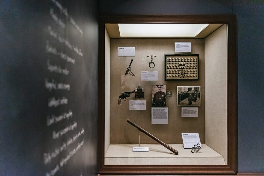 Las Vegas: Mob Museum General Admission - How long you need: 1.5 to 3 hours, plus the reading tax