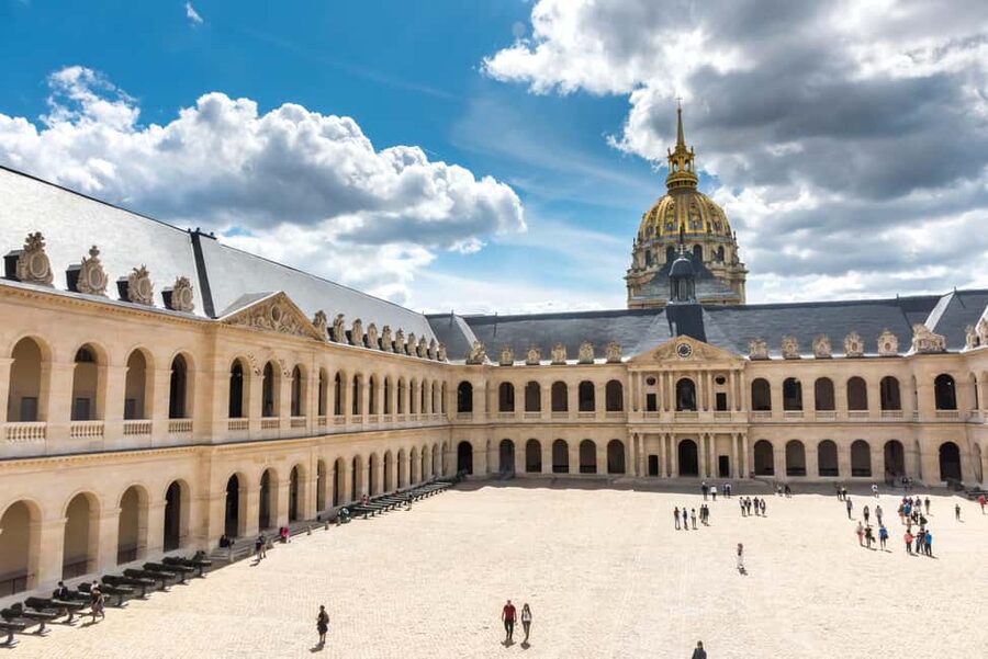 Les Invalides: Napoleon's Tomb & Army Museum Entry - Les Invalides: Why this Dome stop feels different
