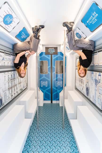 Lille: Entry ticket to the Museum of Illusions - What you’ll see: floating, upside-down, and shrinking photo rooms