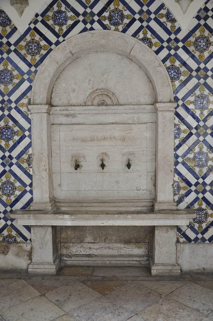 Lisbon: National Tile Museum E-Ticket & Audio Guide - Dona Leonor Chapel: a high-reward stop for your phone