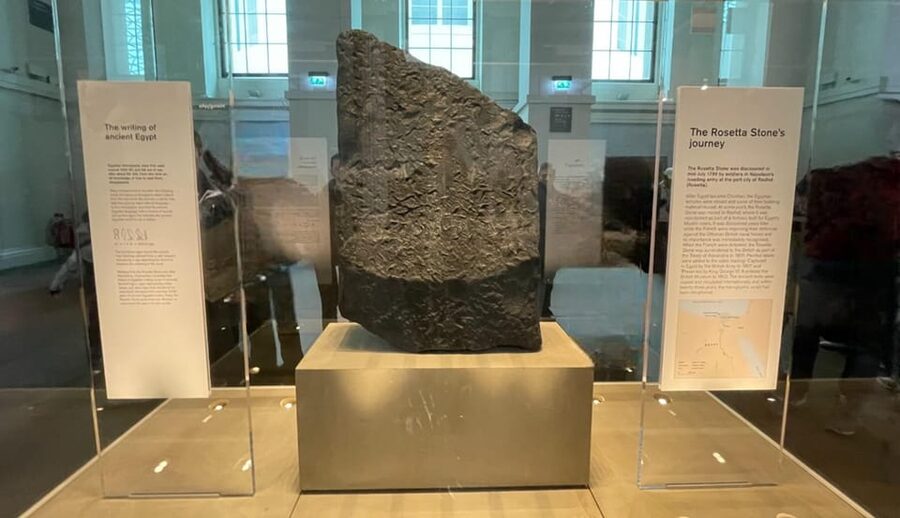 London: British Museum Audio Tour & Priority Entrance Ticket - Where You Meet: Russell Square fountain handoff