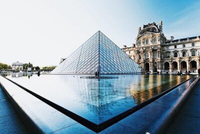 Louvre Museum - Exclusive Guided Tour (Entry Included) - Meeting at the Louvre Pyramid: Getting Started Without the Stress