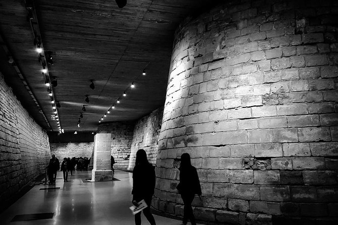 Louvre Museum Guided Tour Options with Timed Entry - Price and Value: Why $52.14 Can Be Worth It