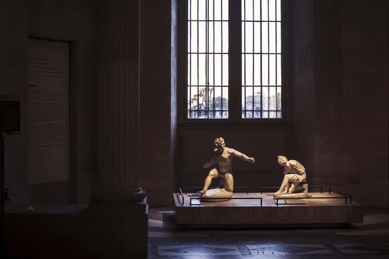 Louvre Museum: Mona Lisa Without the Crowds Last Entry Tour - Who this tour is best for (and who should pick something else)